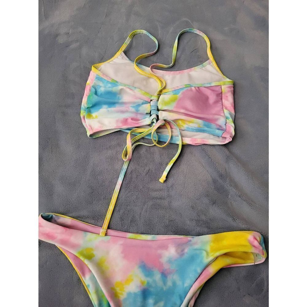 Bikini - Picture 4 of 5